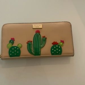 Super cute Kate Spade Cactus Wallet